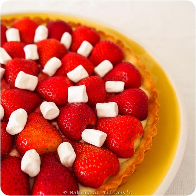 Laduree's Strawberry and Marshmallow Tart - bakingattiffanys.com