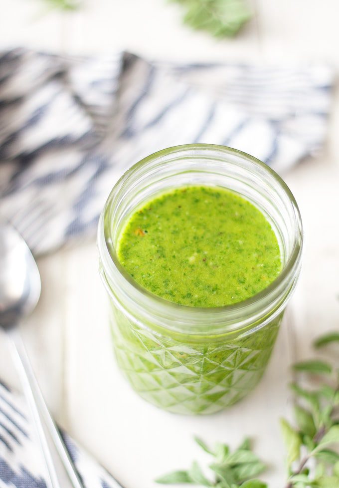 Chimichurri Chicken Skewers - gluten free, dairy free and paleo friendly | ahappyfooddance.com
