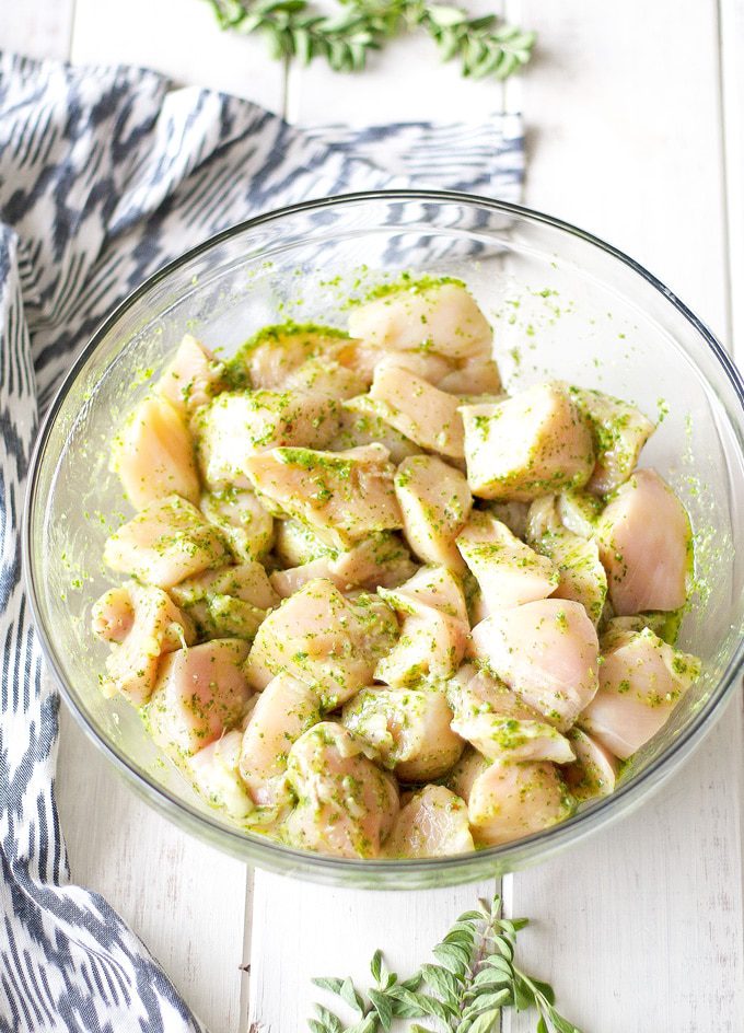 Chimichurri Chicken Skewers - gluten free, dairy free and paleo friendly | ahappyfooddance.com