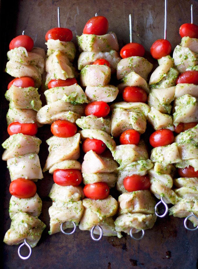 Chimichurri Chicken Skewers - gluten free, dairy free and paleo friendly | ahappyfooddance.com