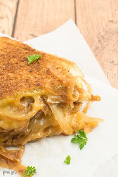 French Onion Grilled Cheese Sandwiches -- From Gate to Plate #SecretRecipeClub