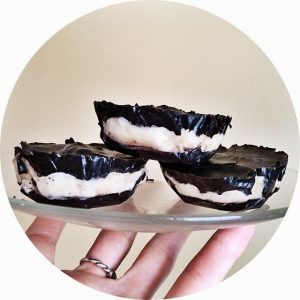 Raw Dark Chocolate Banana Cups