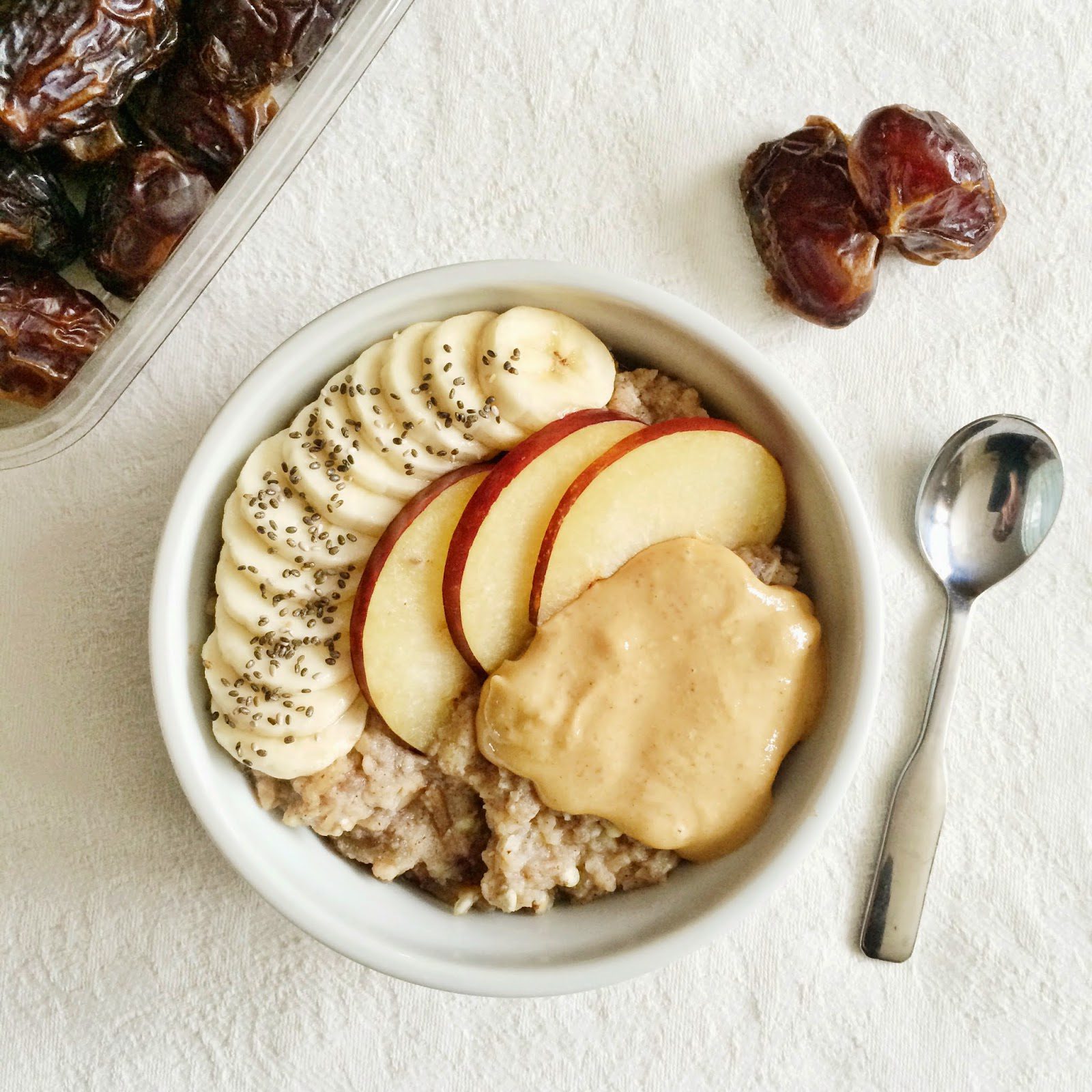 Cinnamon Bun Porridge