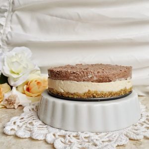 No Bake Chocolate Peanut Butter Mousse Pie