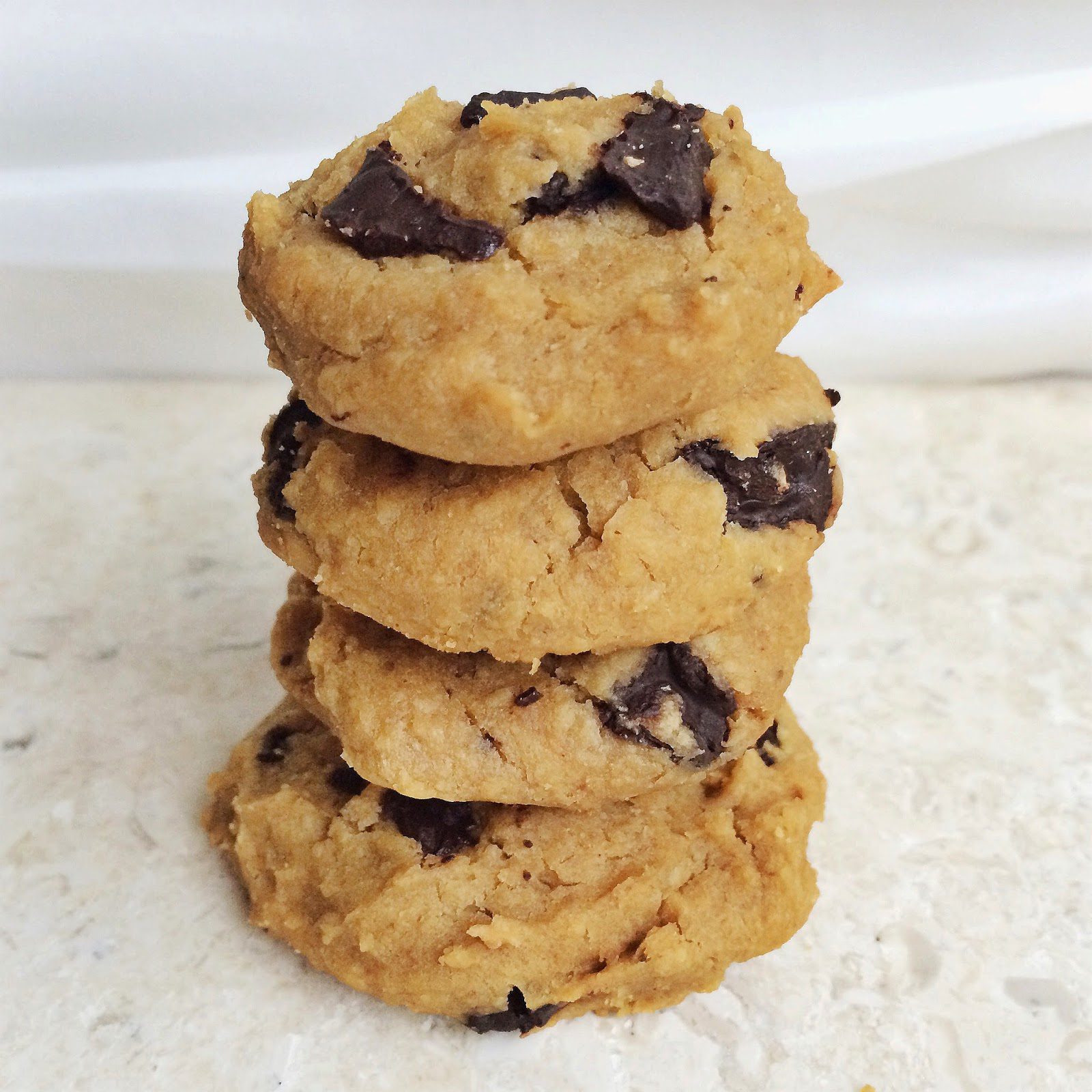 Flourless Peanut Butter Chocolate Chunk Cookies [Gluten Free + Vegan]