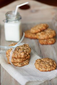 Nutritious Breakfast Cookies {Zdrowe Ciasteczka Owsiane}