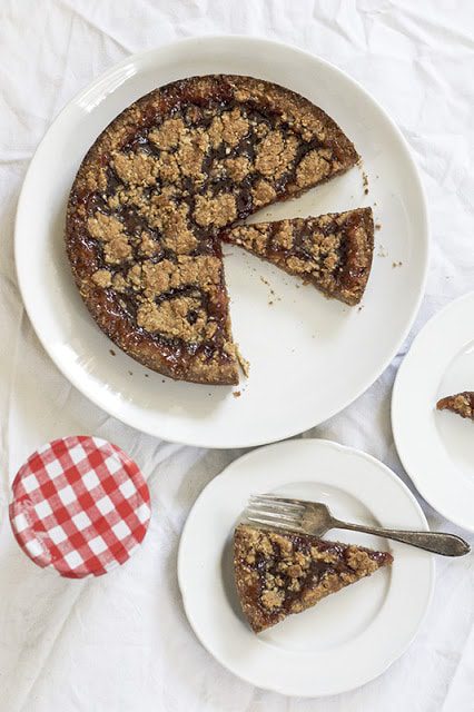 Hjónabandssæla - Icelandic Oat & Rhubarb Cake