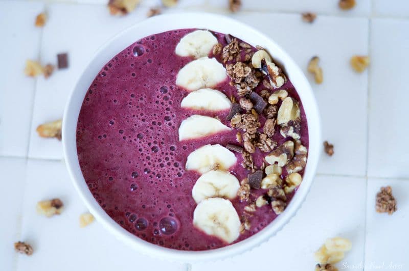 Cherry Banana Smoothie Bowl