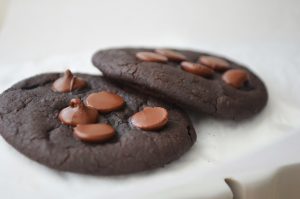 Gluten-Free Chocolate Fudge Black Bean Cookies