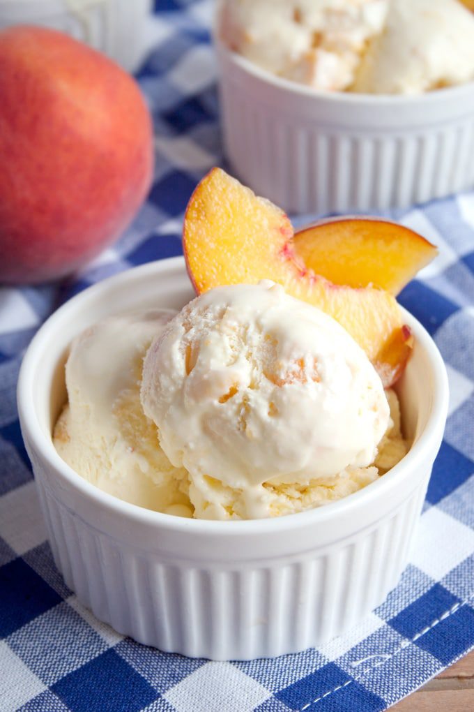 Homemade Peach Ice Cream | A Happy Food Dance #IceCream #Peaches