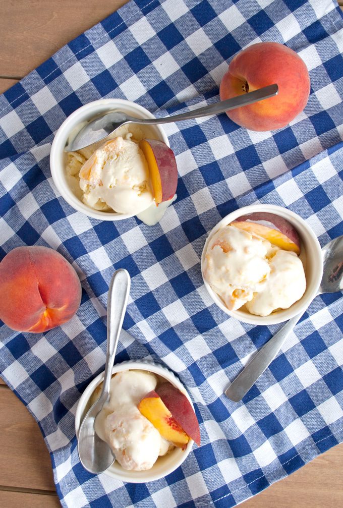 Homemade Peach Ice Cream | A Happy Food Dance #IceCream #Peaches