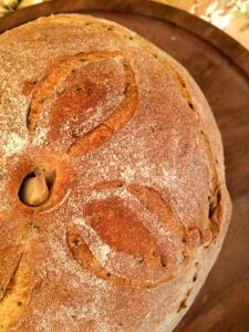 Garlic And Walnut Herb Bread