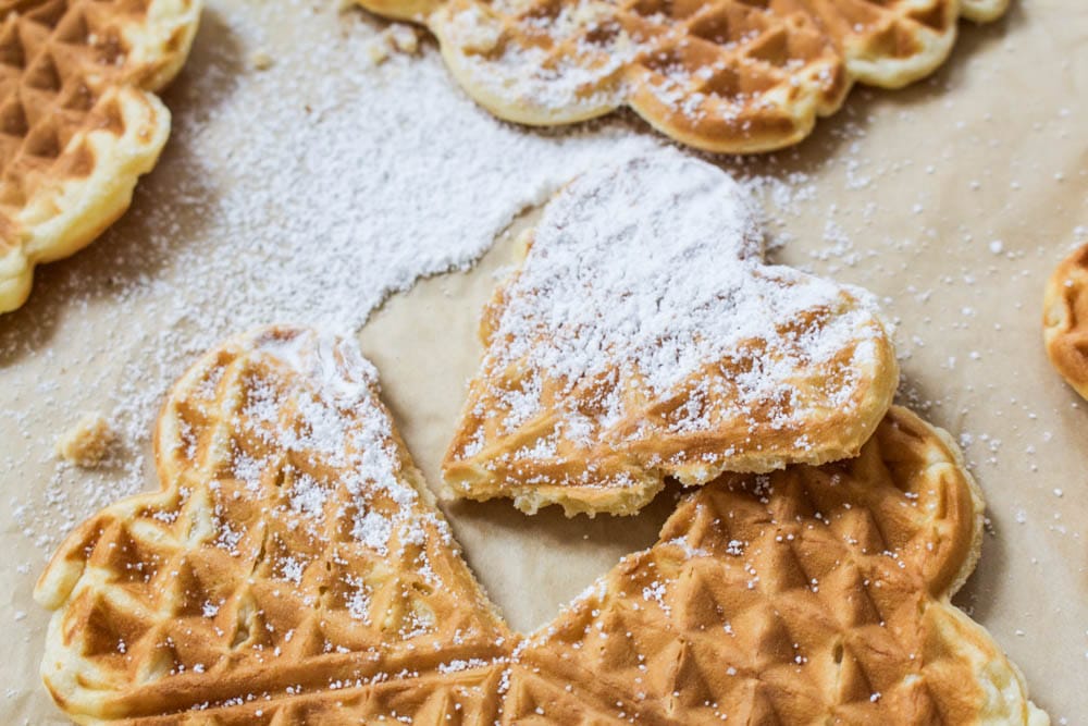 Waffle heart with powdered sugar
