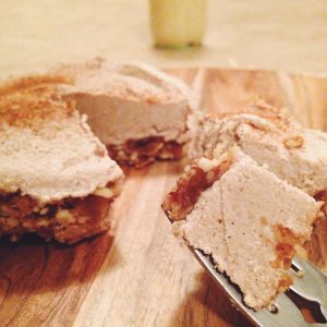 Raw Eggnog Cheesecake (v+gf)