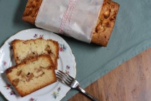 Bake: Jewish Apple Cake