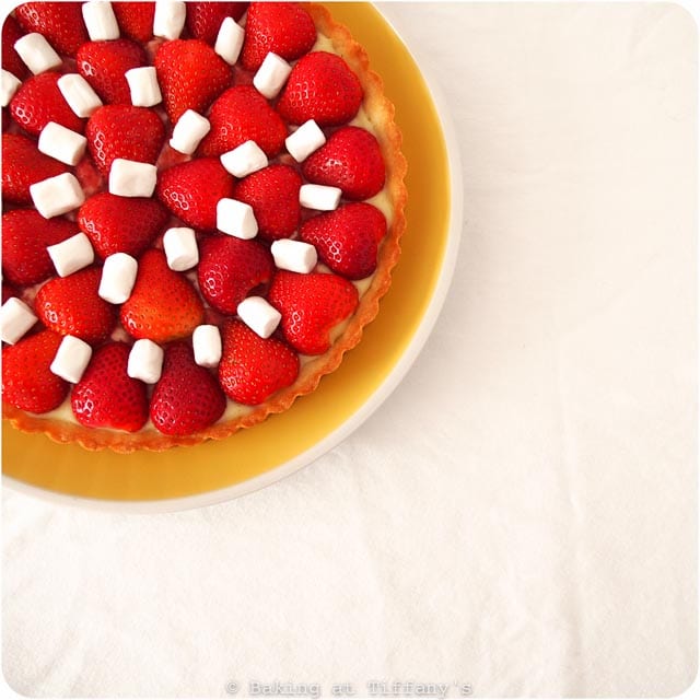 Laduree's Strawberry and Marshmallow Tart - bakingattiffanys.com