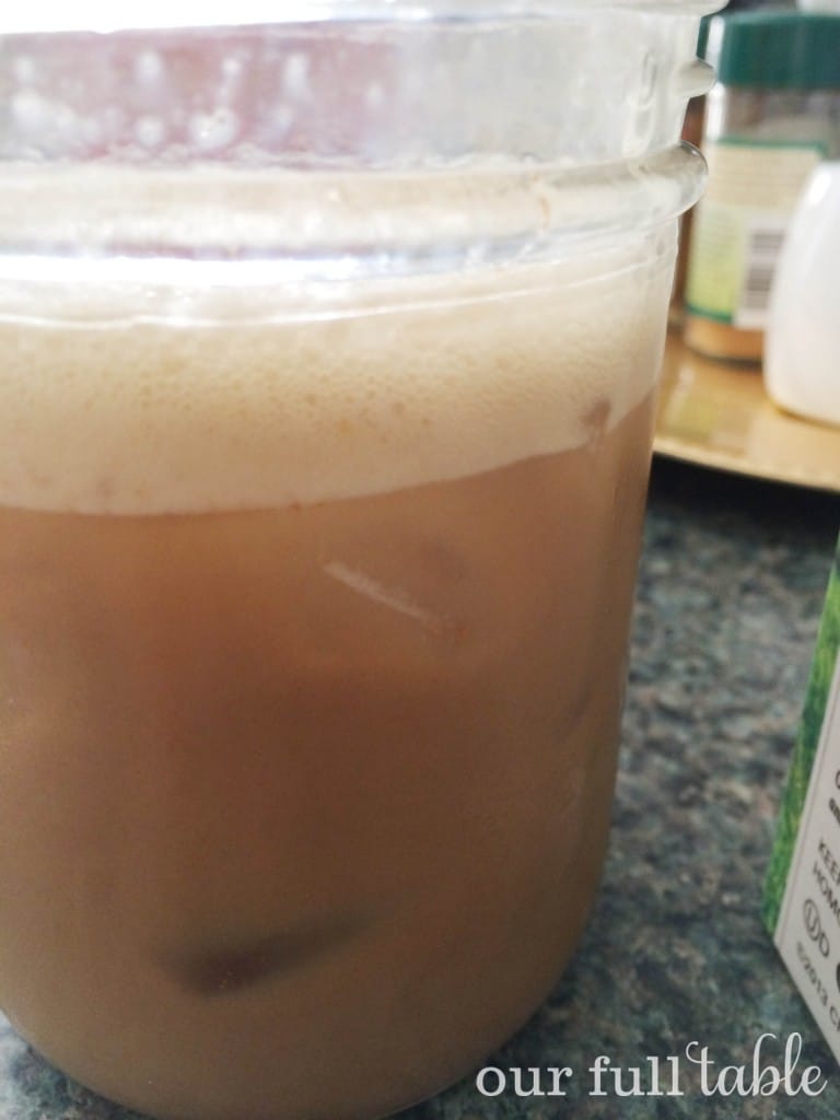 Simple Iced Coffee - Our Full Table #coffee #mommylife