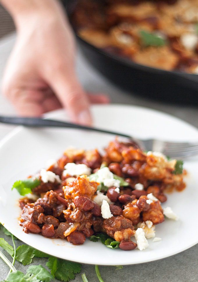 easy chili pie | ahappyfooddance.com