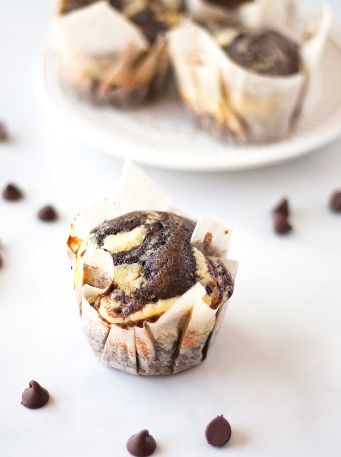 chocolate muffins with greek yogurt swirls | ahappyfooddance.com