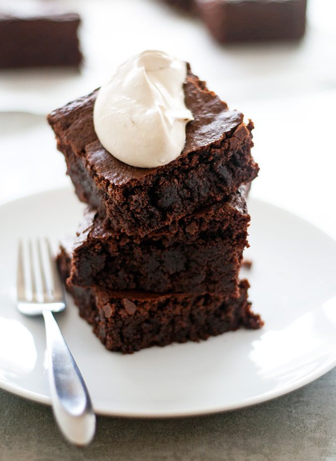dirty chai brownies | ahappyfooddance.com