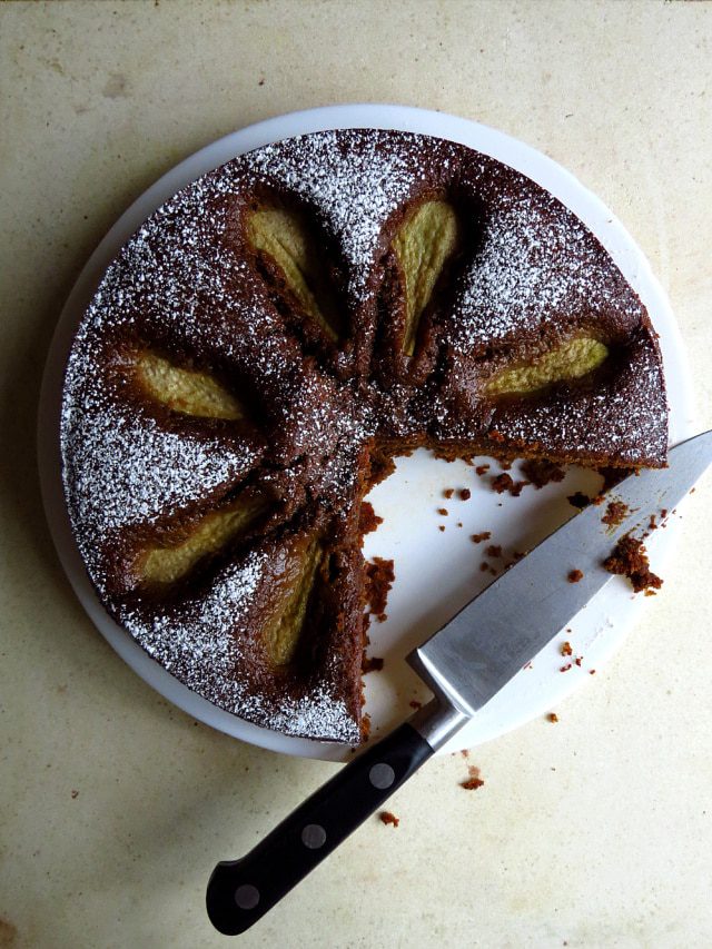 Ginger and Pear cake 1
