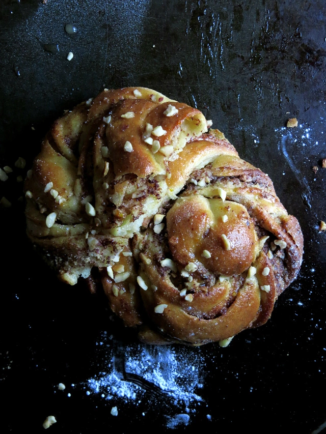 hazelnut bun 2