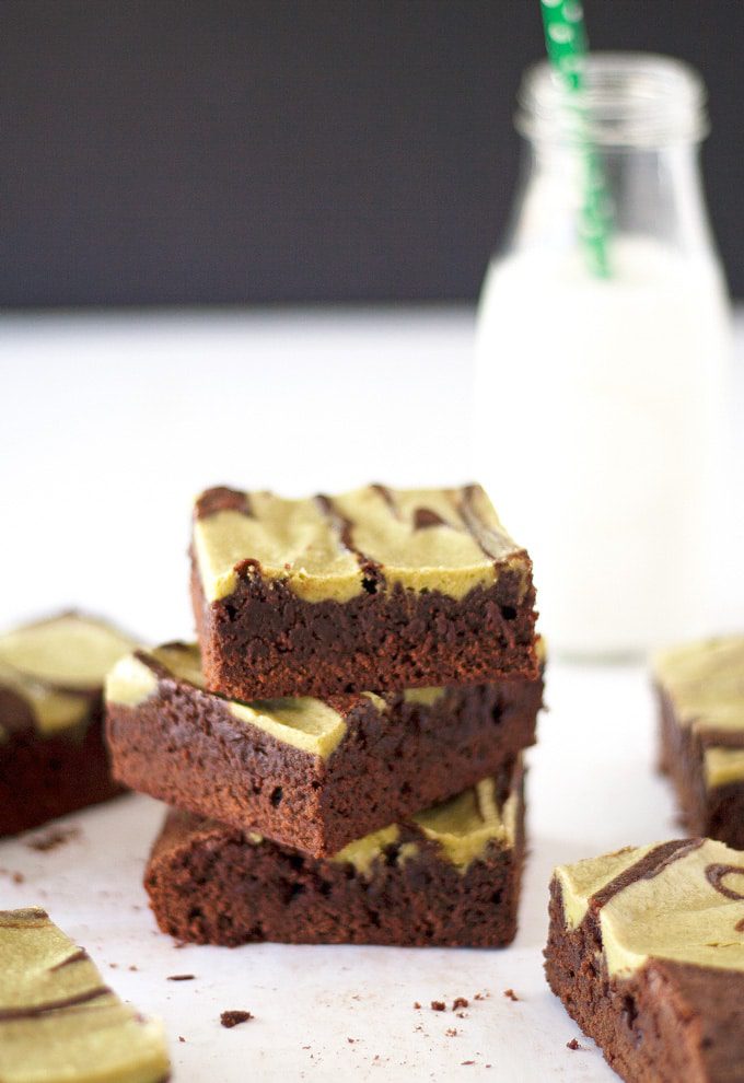 matcha green tea latte brownies | ahappyfooddance.com