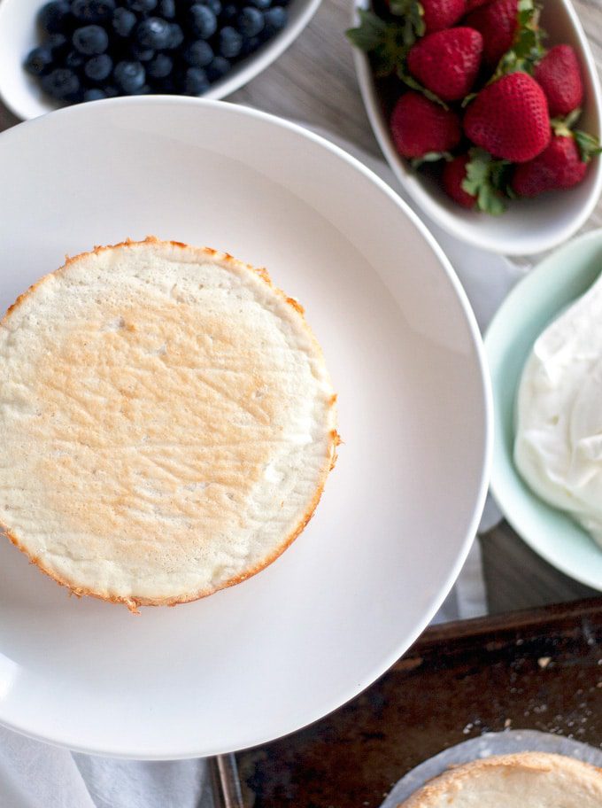 mini angel food cake | ahappyfooddance.com