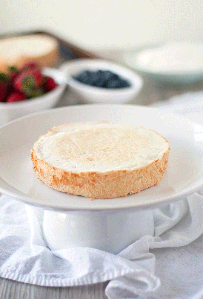 mini angel food cake | ahappyfooddance.com
