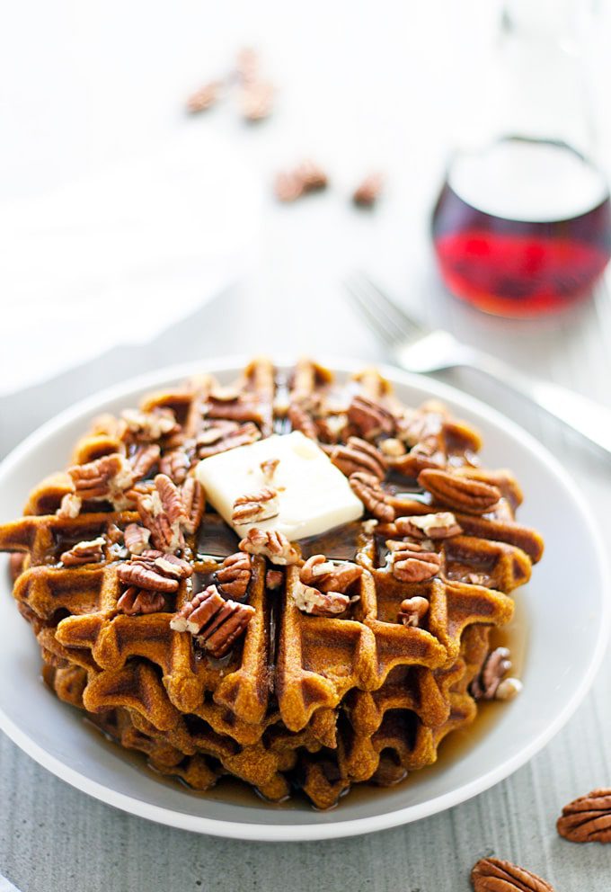 pumpkin spiced pecan waffles | ahappyfooddance.com