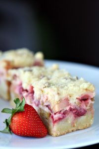 Strawberry Rhubarb Bars