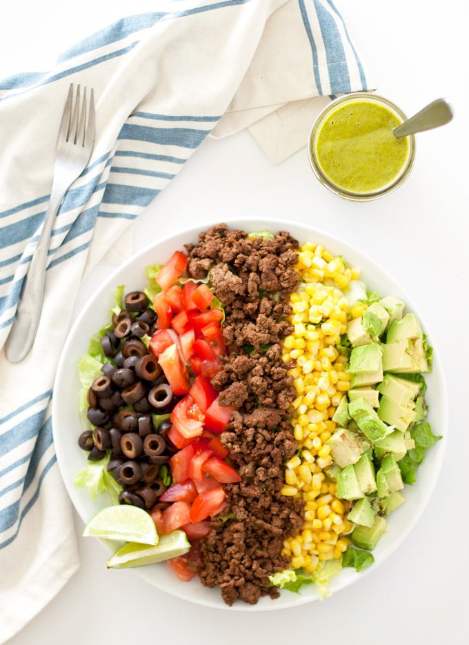 {skinny} taco salad with avocado cilantro dressing - gluten and dairy-free | ahappyfooddance.com