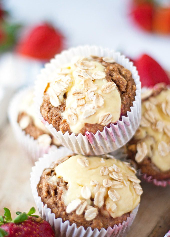 strawberry and cream cheese breakfast muffins | ahappyfooddance.com