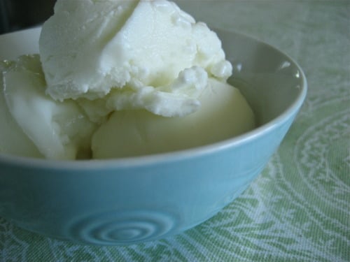 Greekberry - Tart Frozen Yogurt