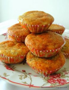 Banana Buttermilk Muffins