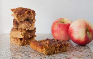 Apple Stuffed Pumpkin Pie Blondies