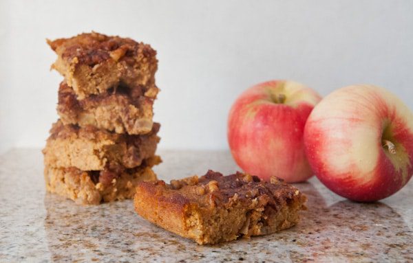 Apple Stuffed Pumpkin Pie Blondies
