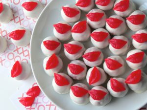 Kiss Cake Balls