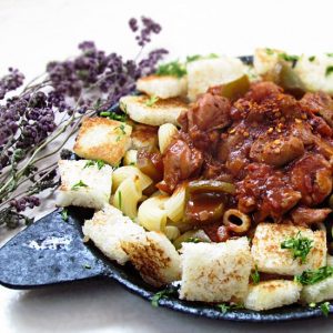 Pasta With Smoky Chicken And Mushroom Sauce