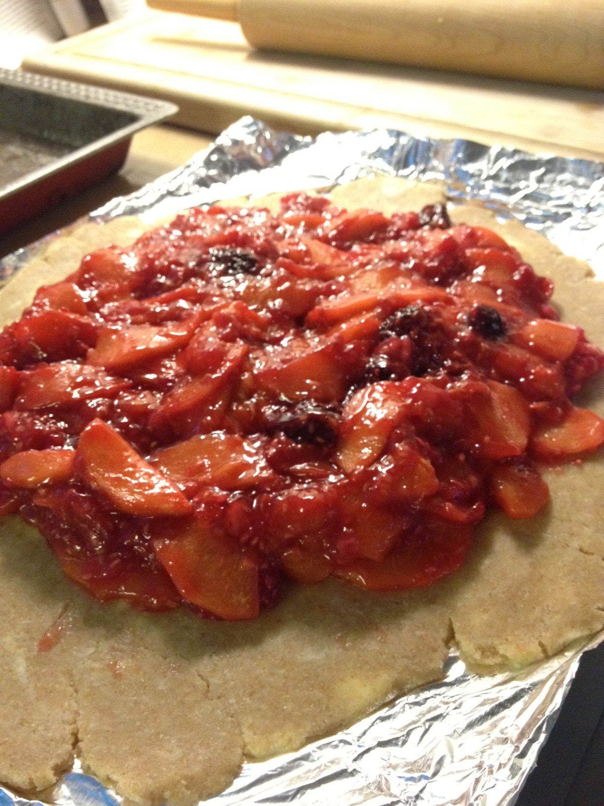 Peach and raspberry crostata