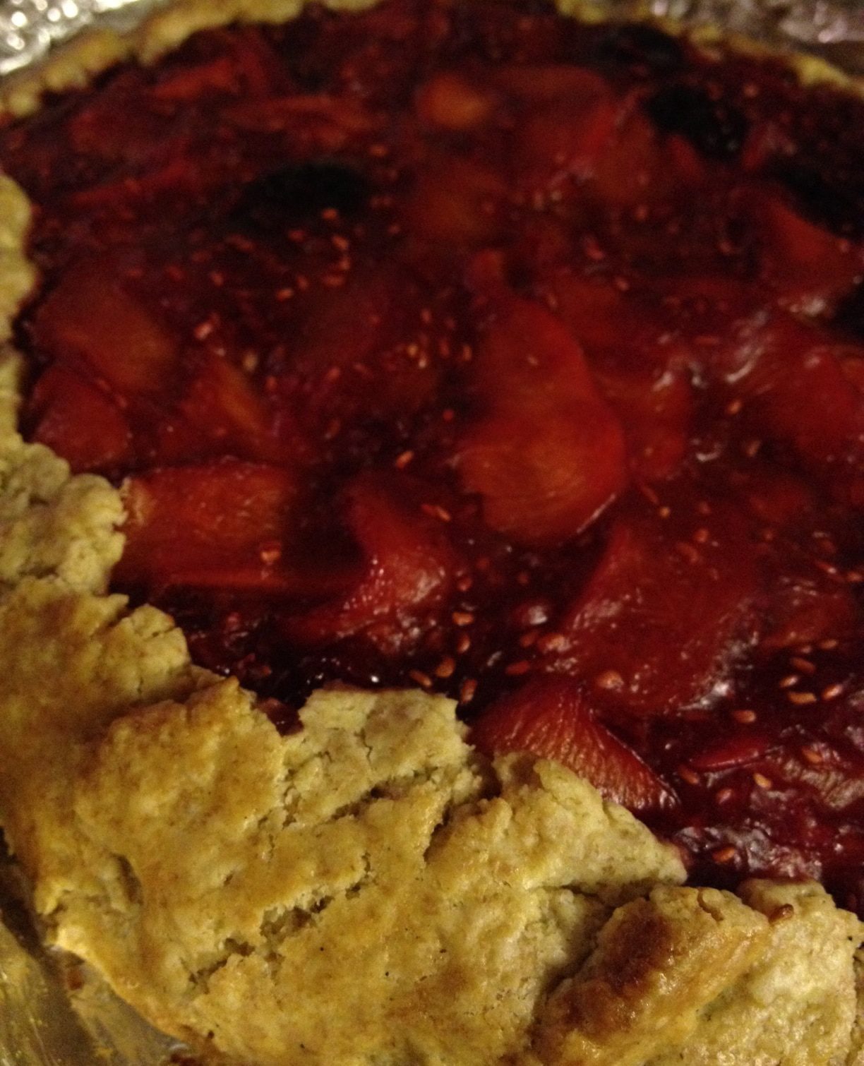 Peach and raspberry crostata