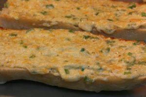 Ooey Gooey Garlic Bread