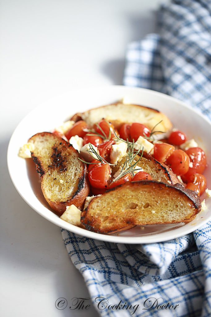 baguette panzanella salad, heart-healthy salad which is easy to make-2