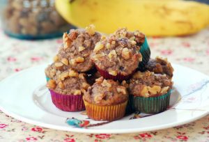 Banana-walnut Muffins