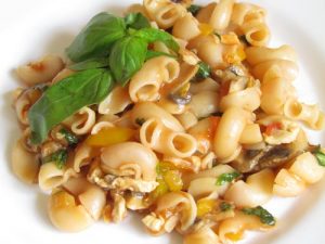 Macaroni With Chicken And Mushroom