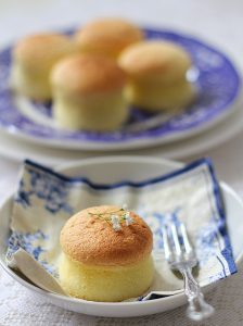 Clear Water Cake (Sponge Cake) 清水蛋糕