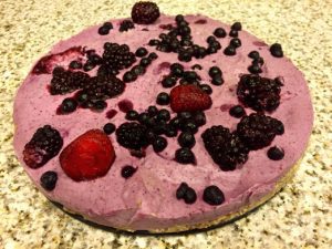 Easy Vegan Berry Cheesecake