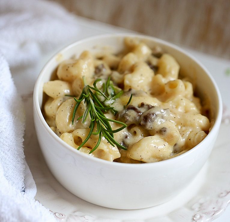 mac and cheese with rosemary and lamb by the cooking doctor-3