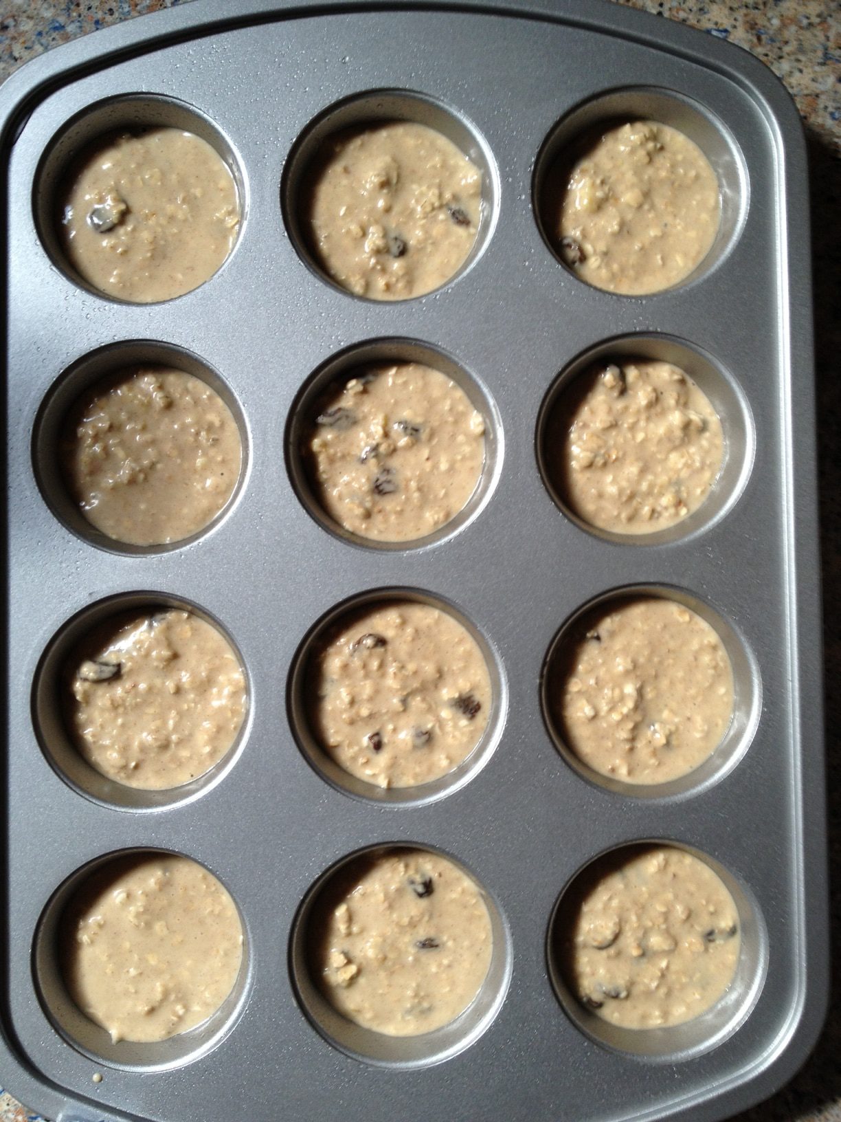 oatmeal raisin muffins