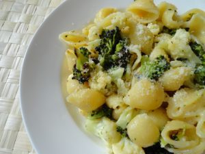 Pasta With Roasted Garlic And Vegetables